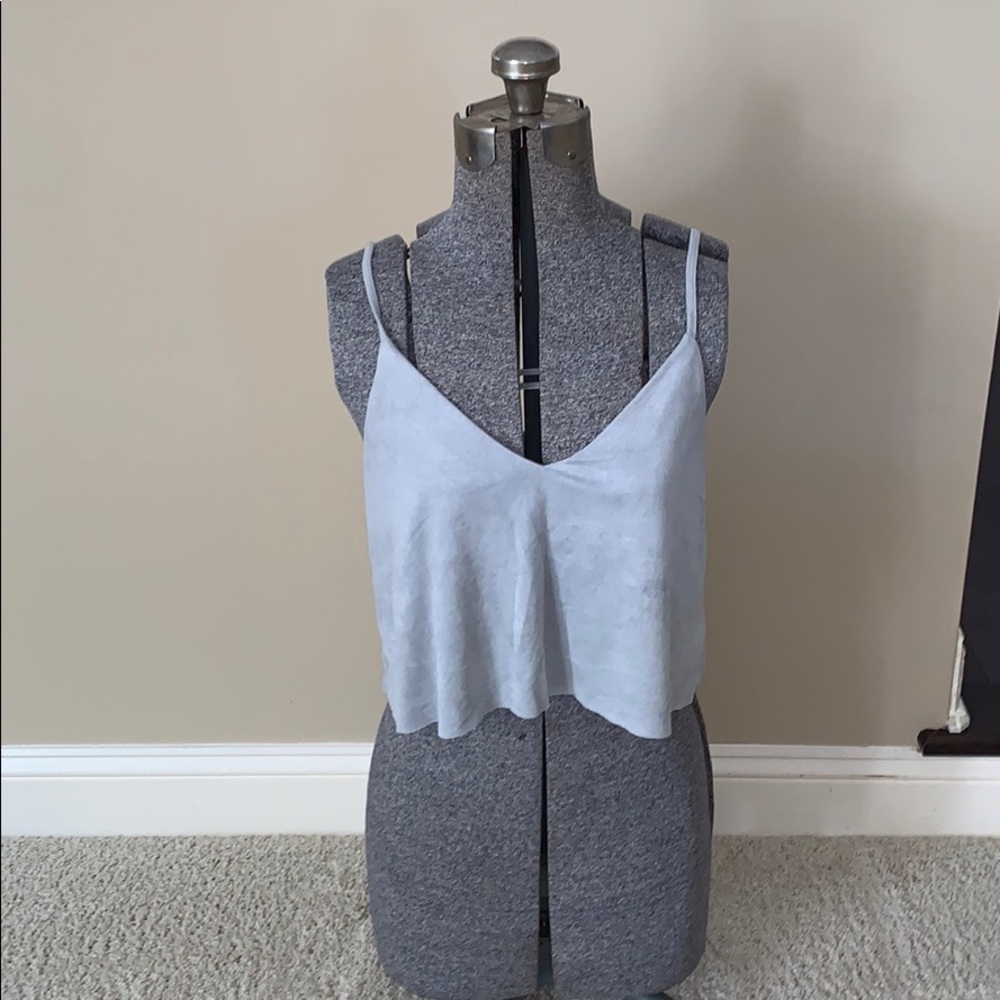 Forever 21 M gray crop top
